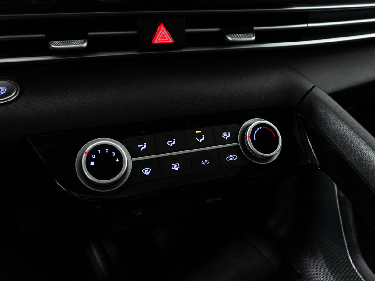 Hyundai Elantra VII (CN7), 2023 Фото №16