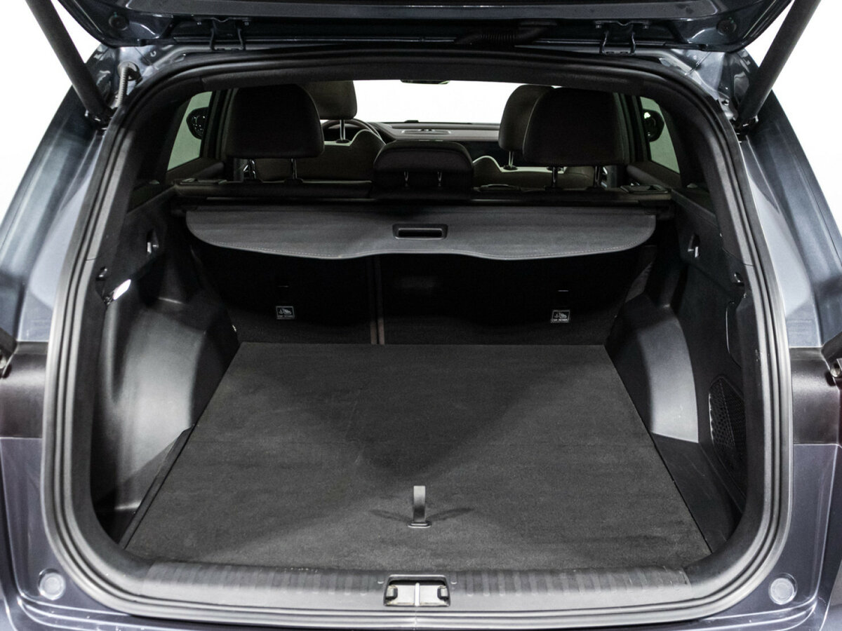 Geely Monjaro I, 2023 Фото №28