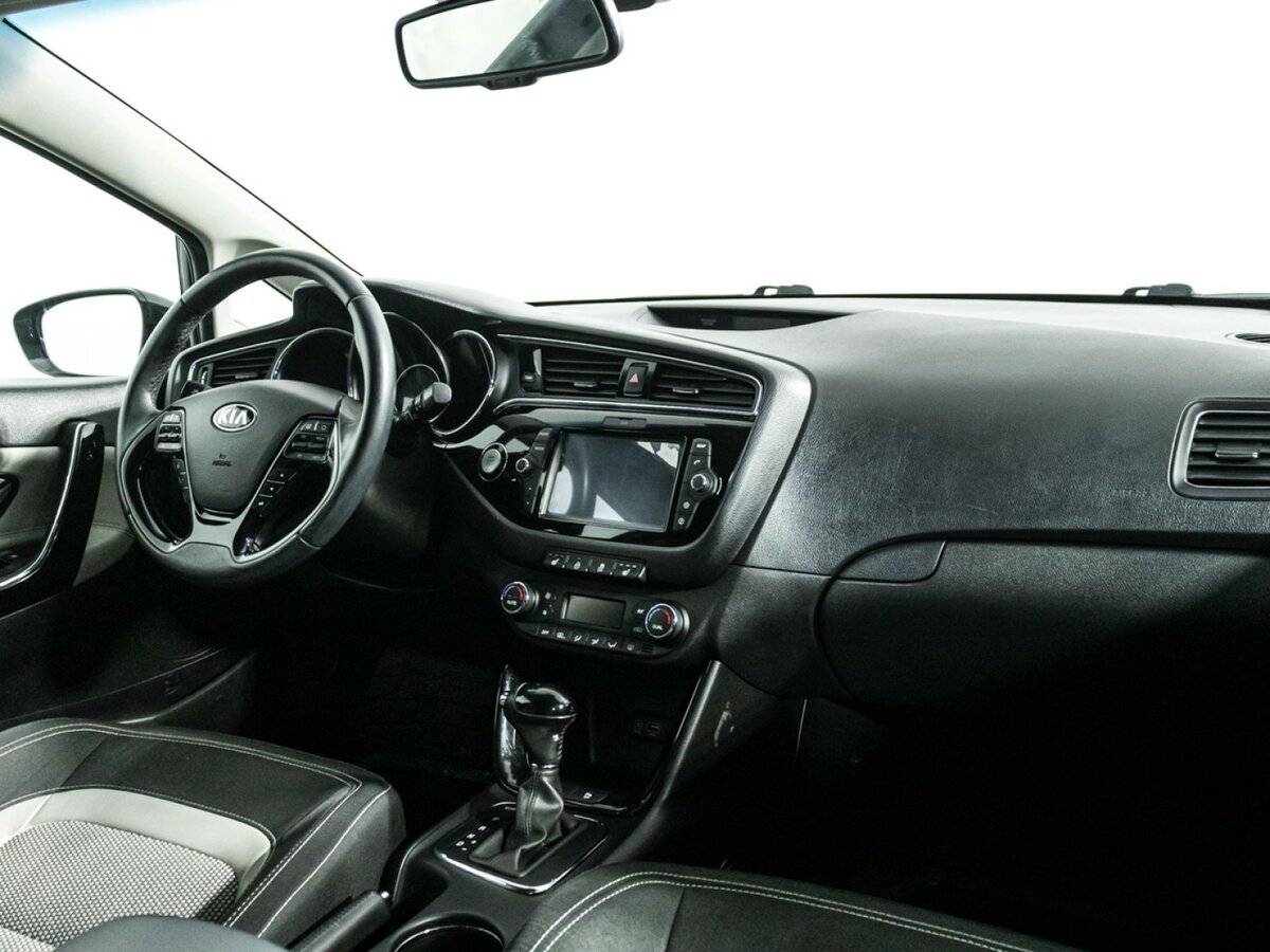 Kia Ceed II Рестайлинг, 2017 - 60 721 км. | Фото №8