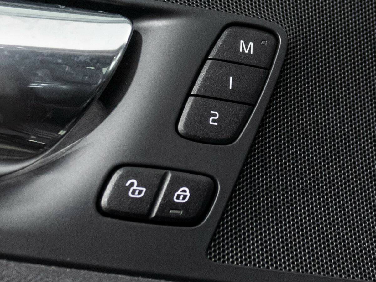 Volvo XC60 II, 2020 Фото №15