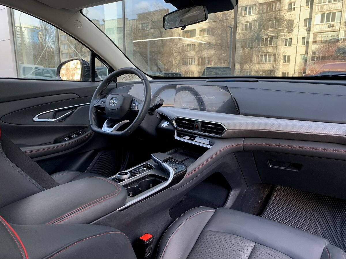 Changan UNI-T I, 2023 Фото №9