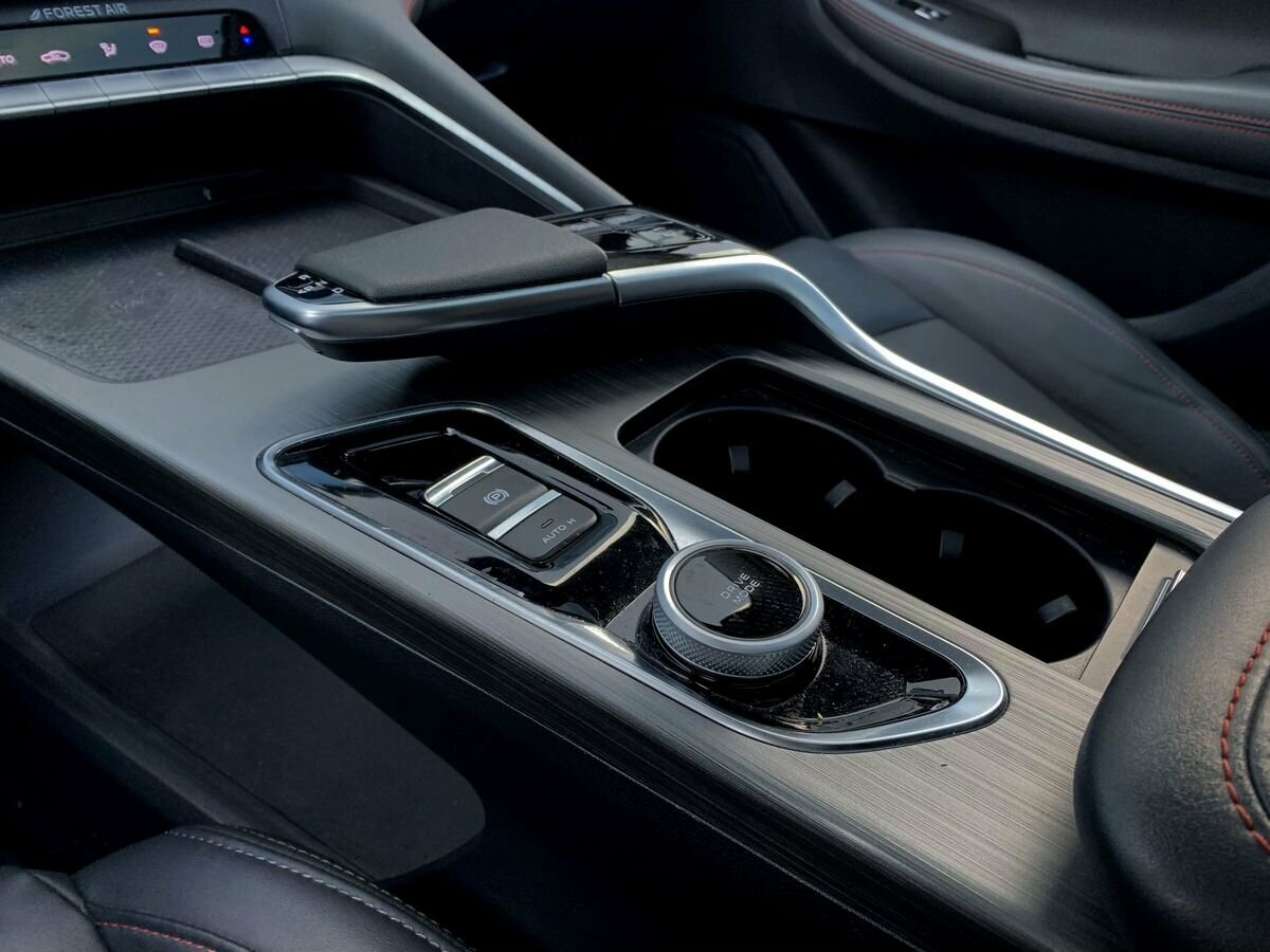 Changan UNI-T I, 2023 Фото №13