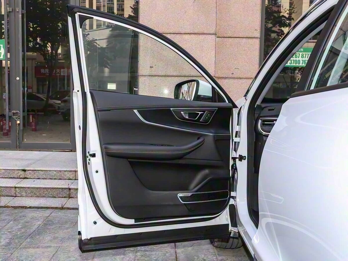 Chery Tiggo 8 I Рестайлинг, 2025 Фото №14