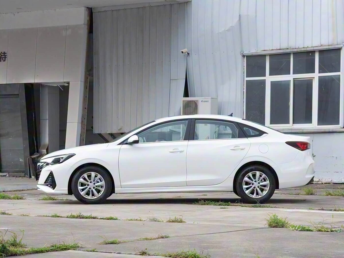 Changan Eado Plus, 2025 - 1 км. | Фото №3