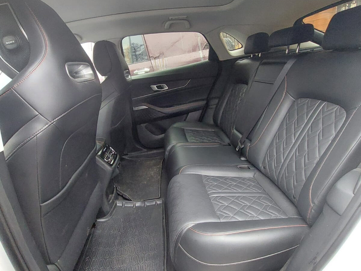 Changan UNI-K, 2023 Фото №9