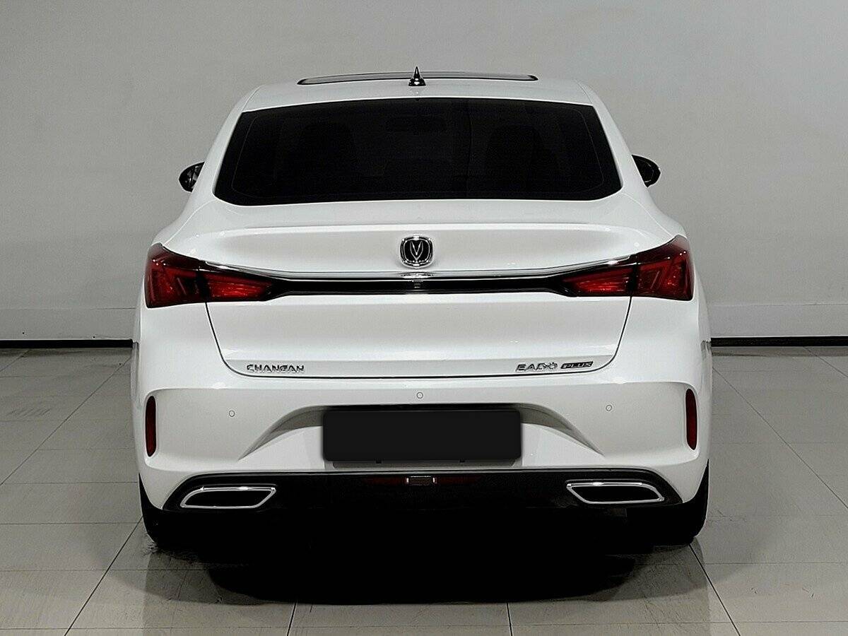 Changan Eado Plus, 2024 - 28 377 км. | Фото №3