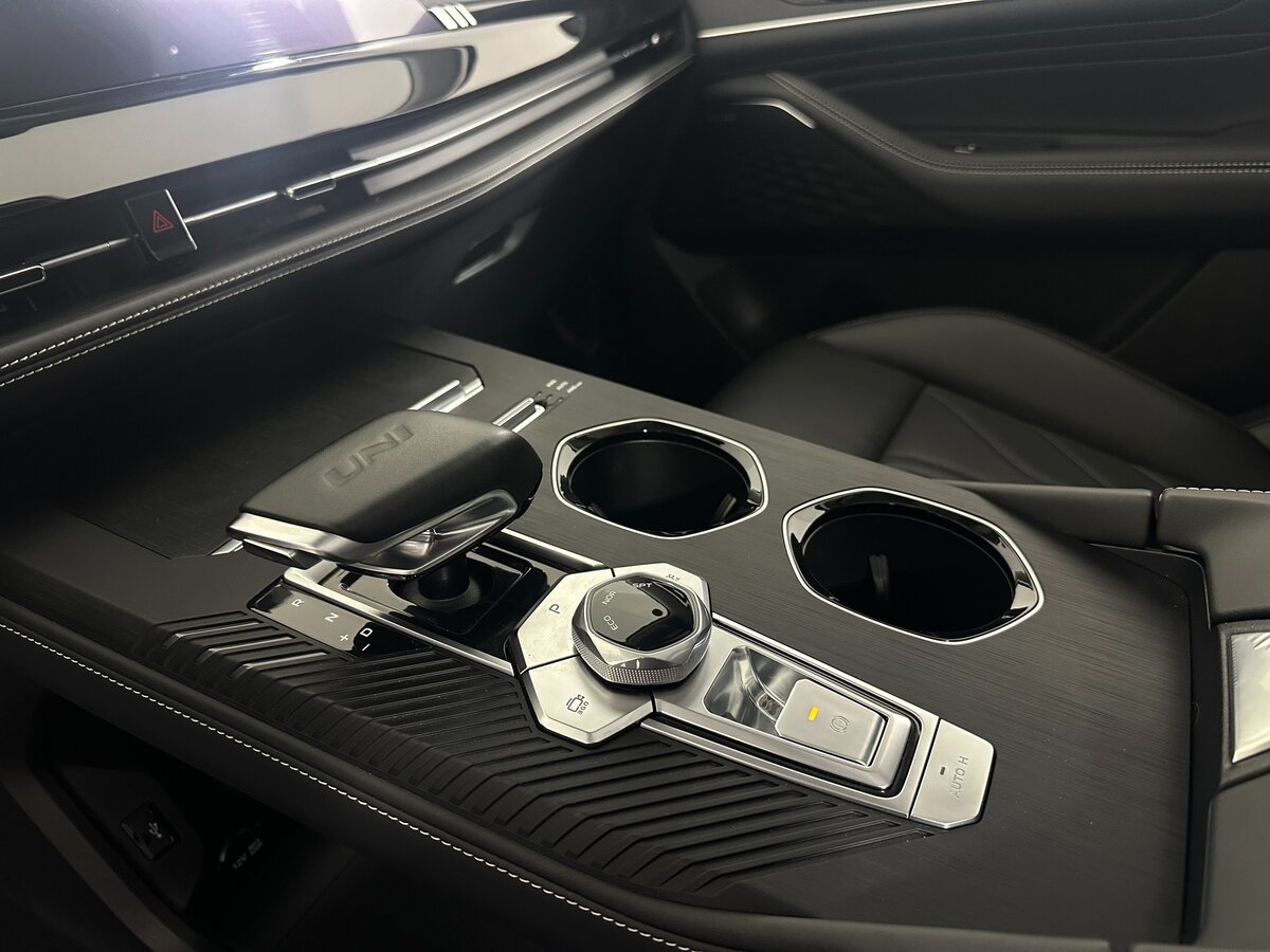 Changan UNI-K, 2023 Фото №13