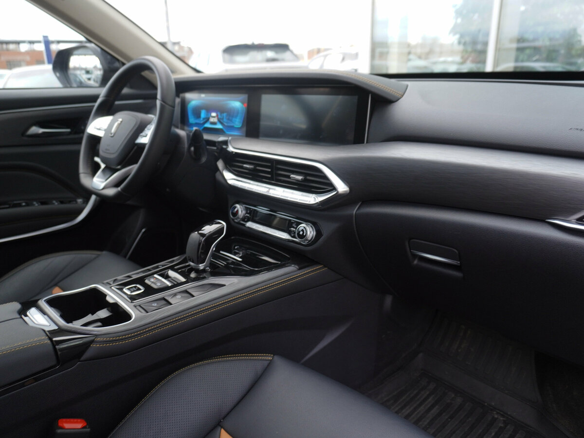 FAW Bestune T77 I, 2023 Фото №22