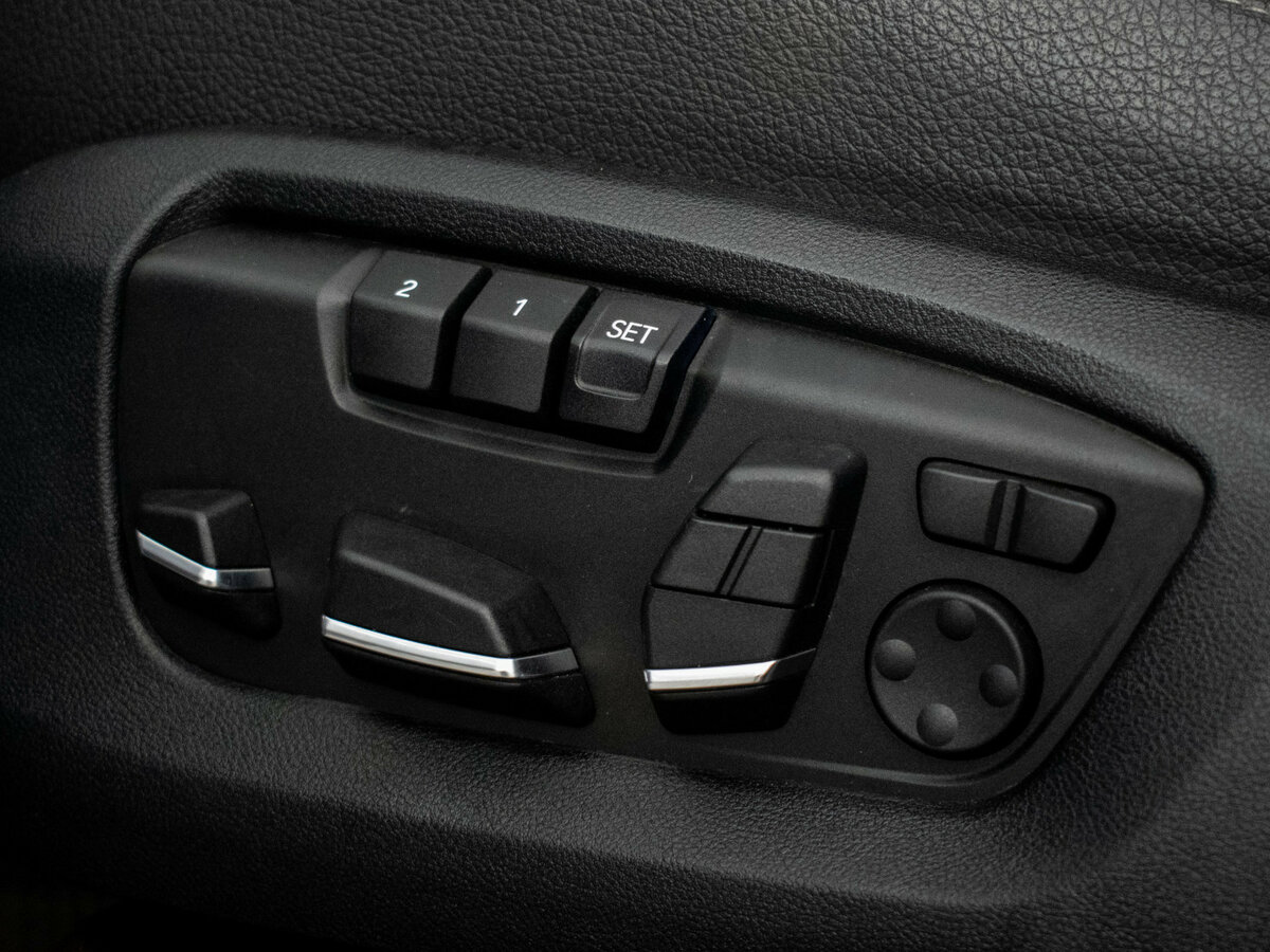 BMW X6 40d II (F16), 2017 Фото №17