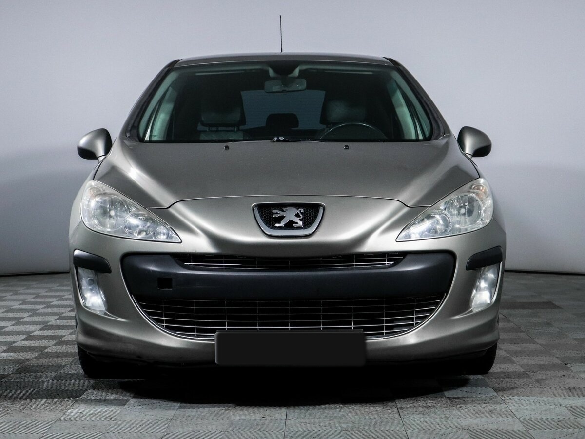 Peugeot 308 I, 2011 Фото №2