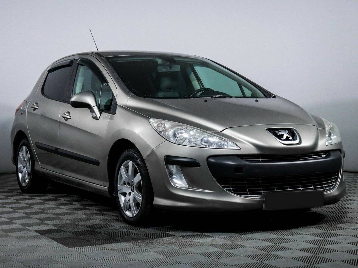 Peugeot 308 I, 2011 Фото №3