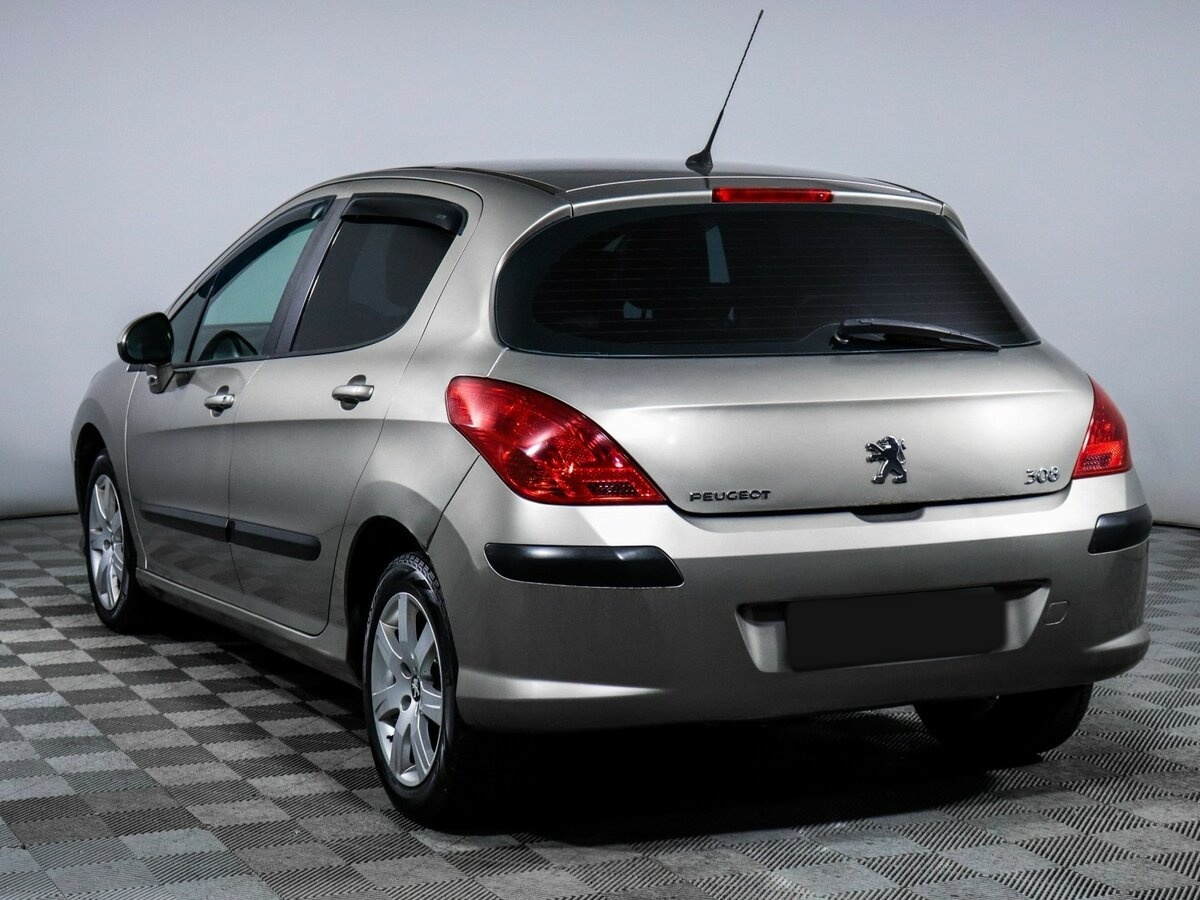 Peugeot 308 I, 2011 Фото №6