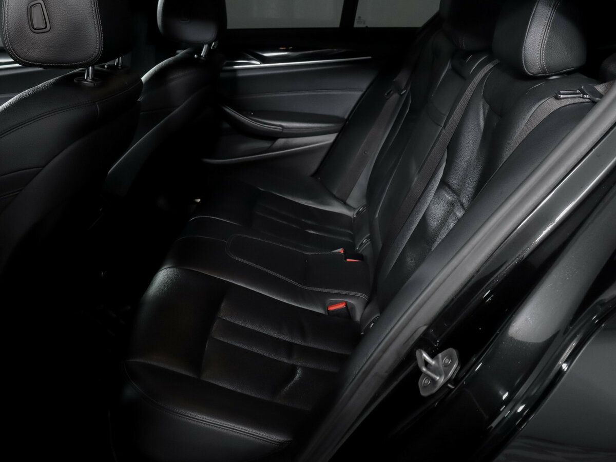 BMW 5 серии 520d VII (G30/G31/G38), 2019 Фото №10