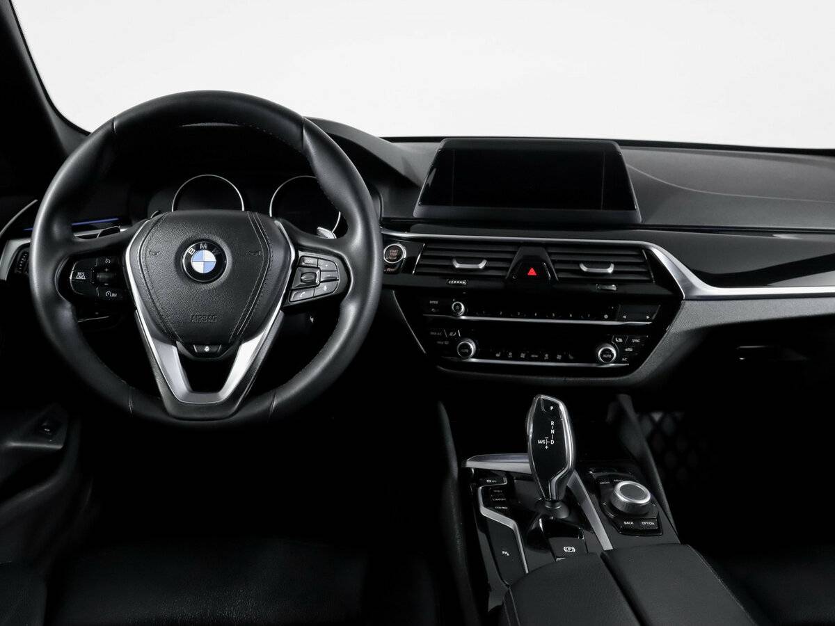 BMW 5 серии 520d VII (G30/G31/G38), 2019 Фото №12
