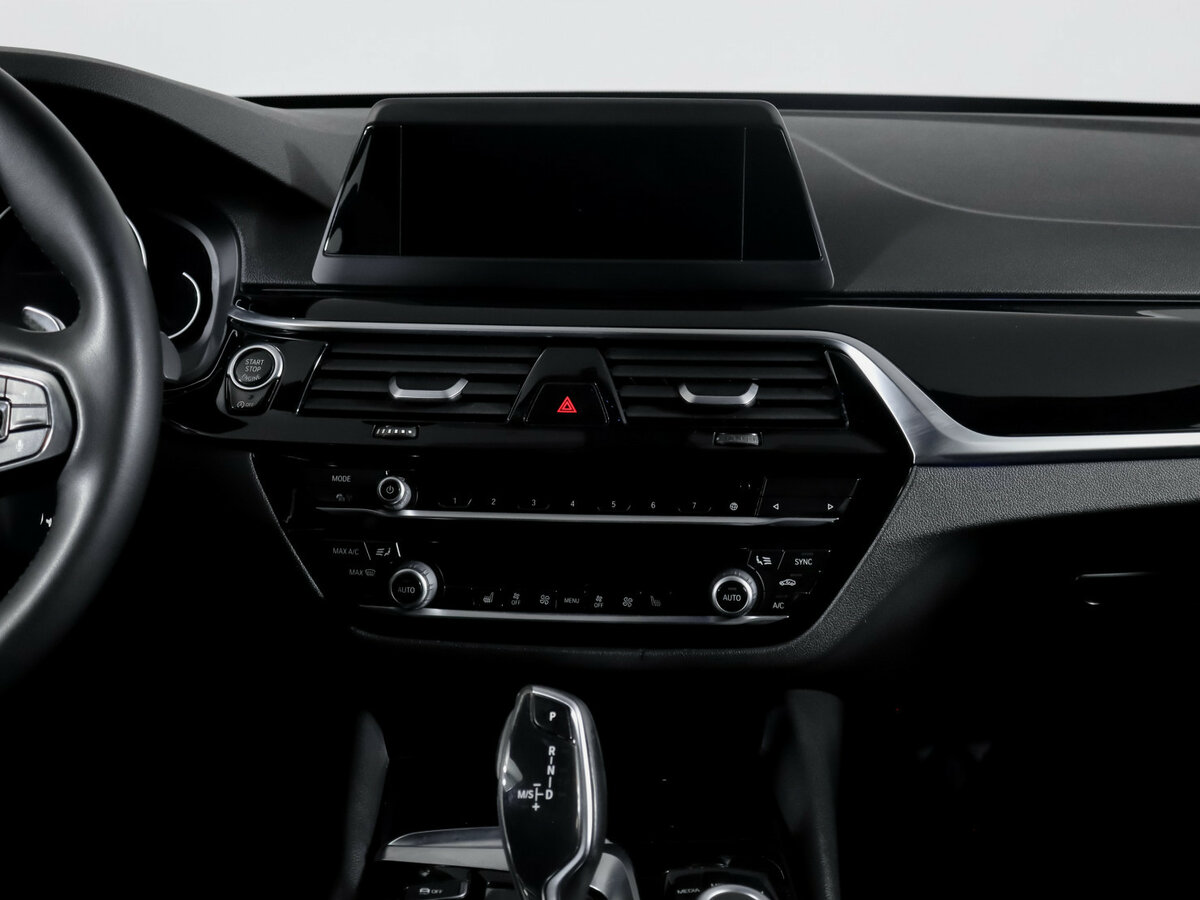 BMW 5 серии 520d VII (G30/G31/G38), 2019 Фото №13