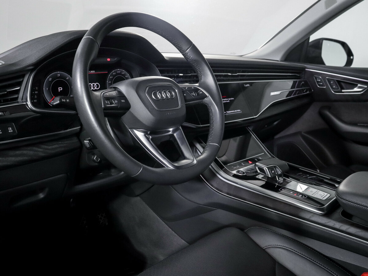 Audi Q8 45 TDI I (4M), 2021 Фото №13