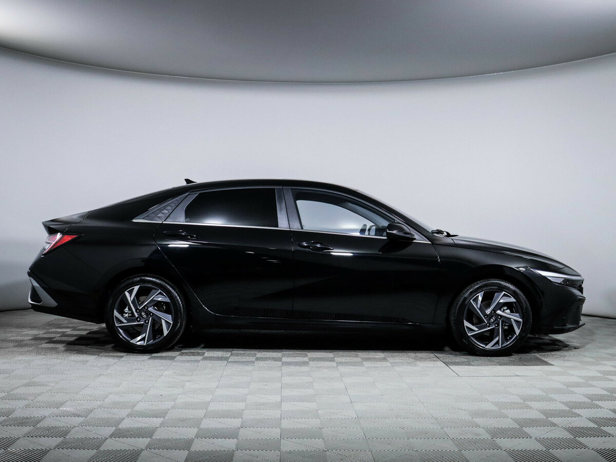 Hyundai Elantra VII (CN7) Рестайлинг, 2024 - 11 500 км. | Фото №4