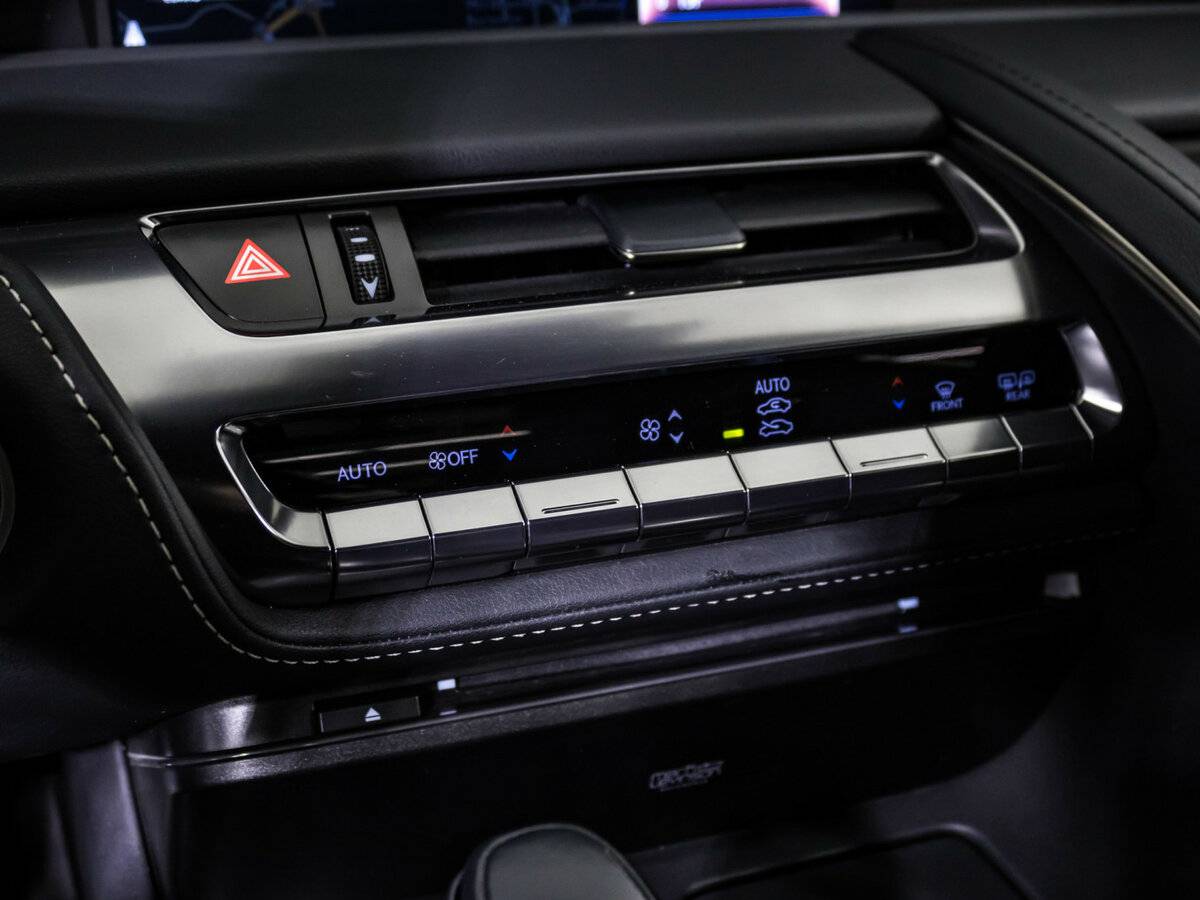 Lexus LC 500 I, 2020 Фото №21