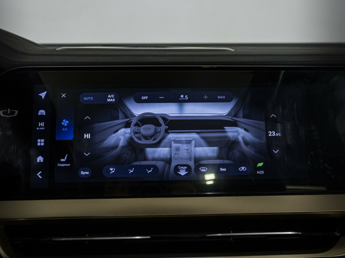 Geely Monjaro I, 2023 Фото №15