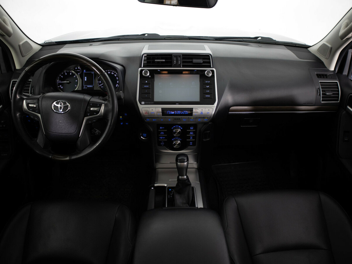 Toyota Land Cruiser Prado 150 Series Рестайлинг 2, 2018 Фото №9