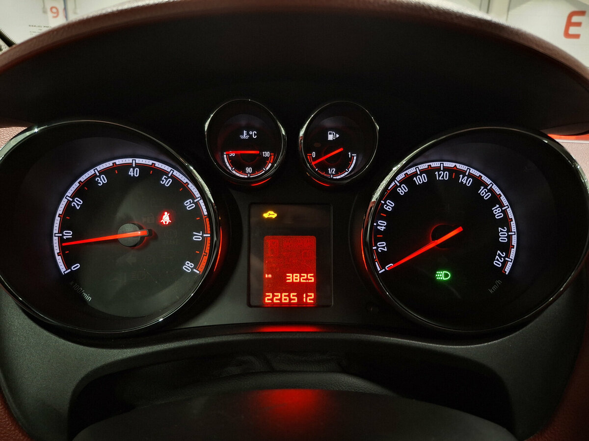 Opel Meriva B, 2011 Фото №13