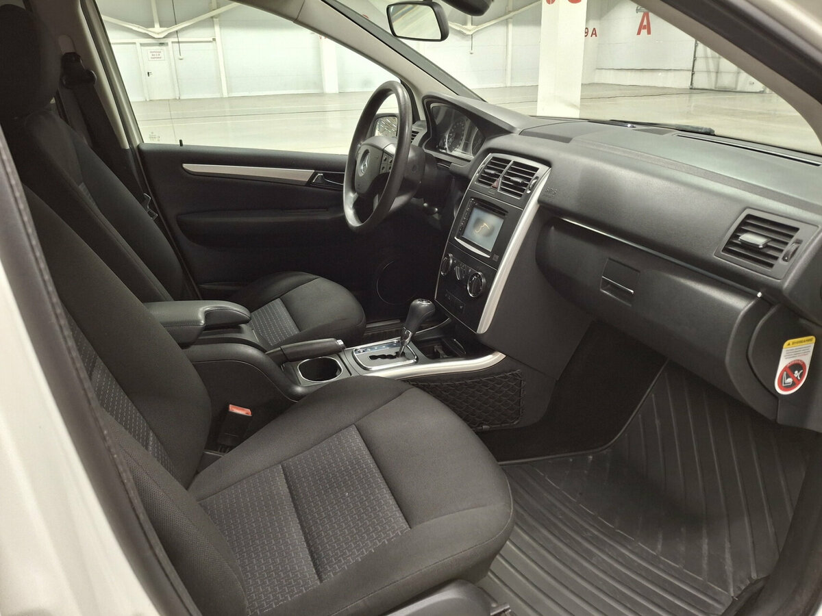 Mercedes-Benz B-Класс 180 I (W245) Рестайлинг, 2011 Фото №11