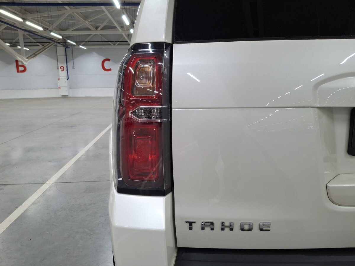 Chevrolet Tahoe IV, 2015 Фото №9