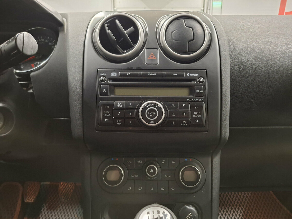 Nissan Qashqai I Рестайлинг, 2010 Фото №15