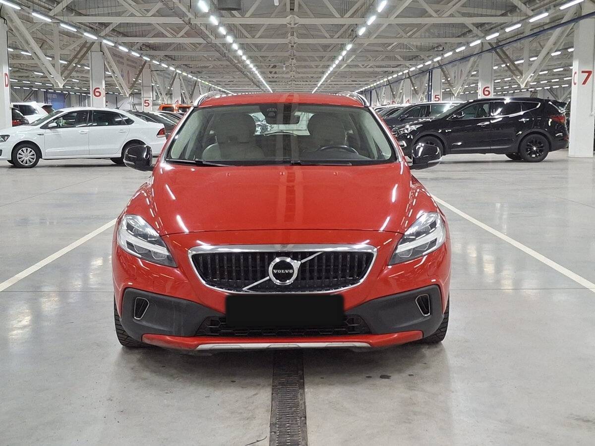 Volvo V40 Cross Country I Рестайлинг, 2017 - 133 679 км. | Фото №2