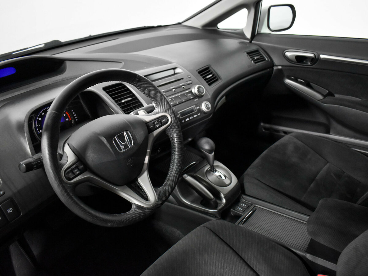 Honda Civic VIII Рестайлинг, 2011 - 214 399 км. | Фото №8