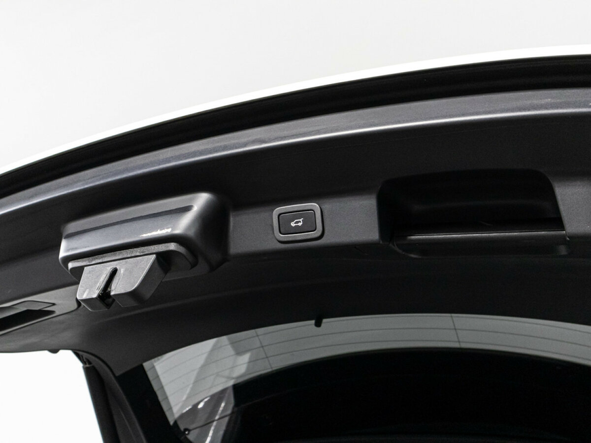 Jaguar F-Pace I, 2017 Фото №22