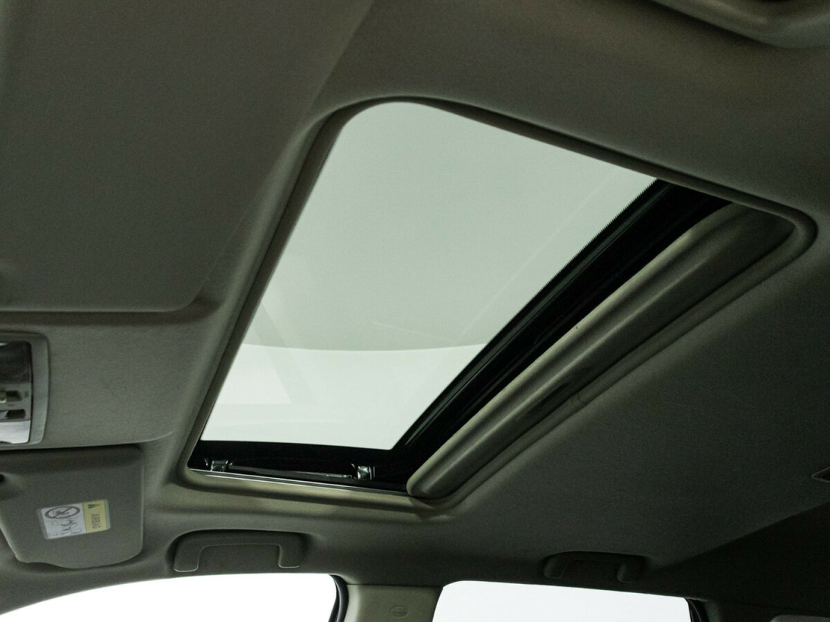 Mitsubishi Outlander III Рестайлинг, 2014 Фото №16