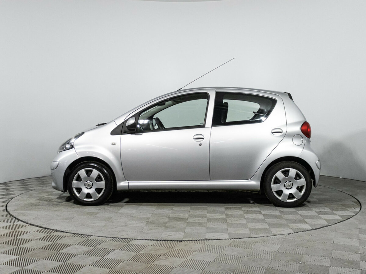 Toyota Aygo I, 2006 - 161 824 км. | Фото №8