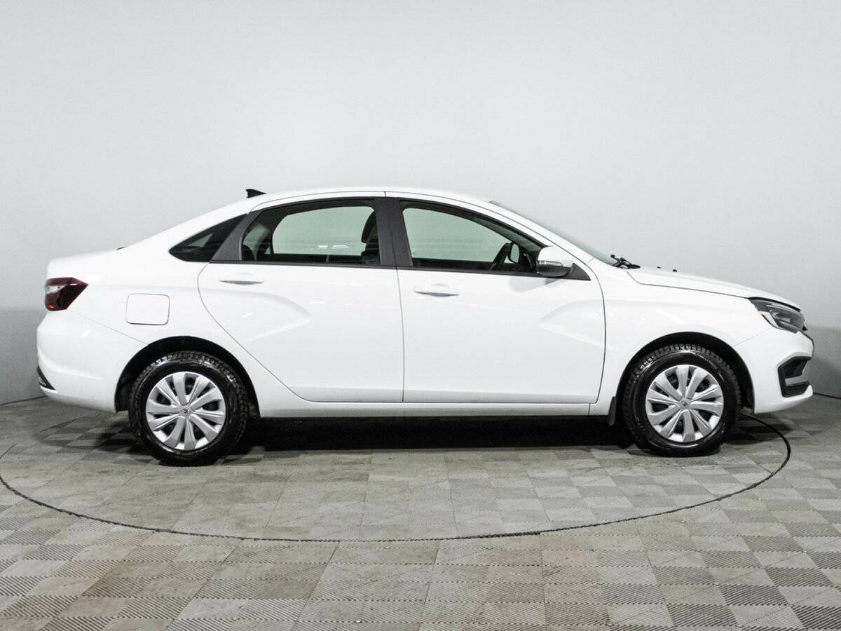 Lada (ВАЗ) Vesta I Рестайлинг (NG), 2024 - 11 102 км. | Фото №4