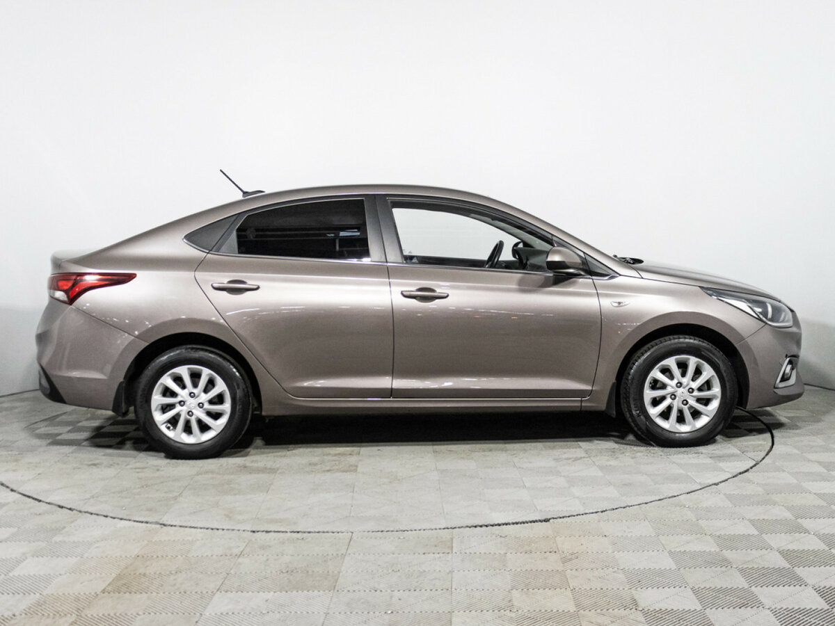 Hyundai Solaris II, 2018 - 52 475 км. | Фото №4