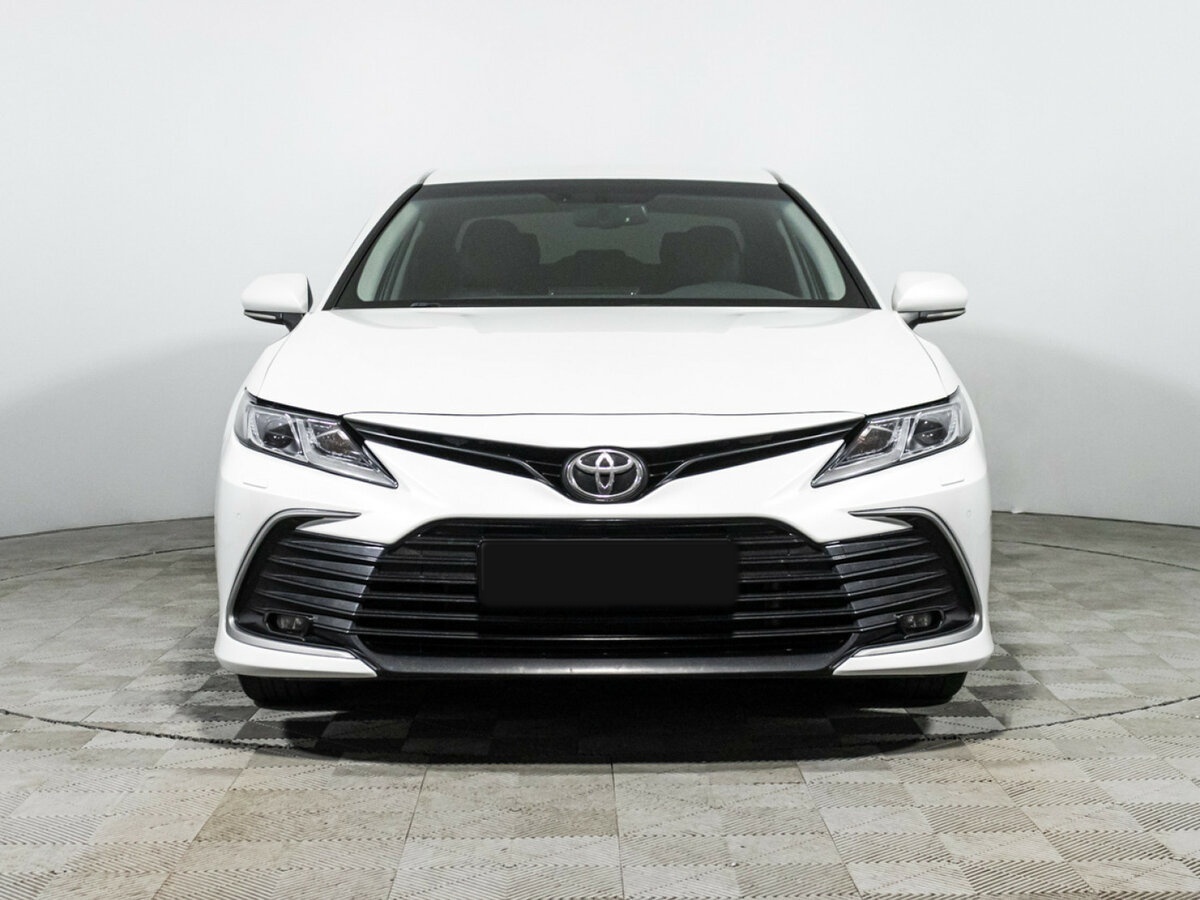 Toyota Camry VIII (XV70) Рестайлинг, 2022 - 81 100 км. | Фото №2