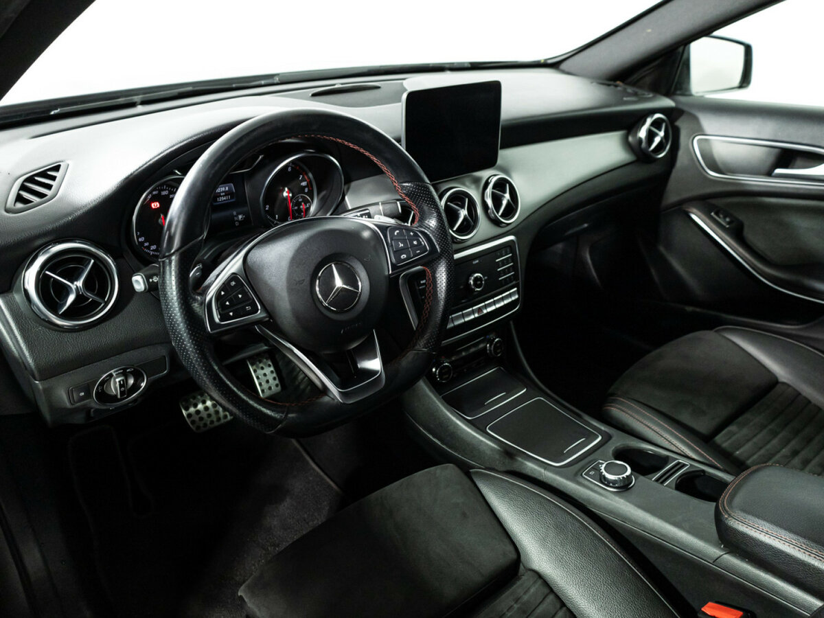 Mercedes-Benz GLA 250 I (X156) Рестайлинг, 2019 Фото №11
