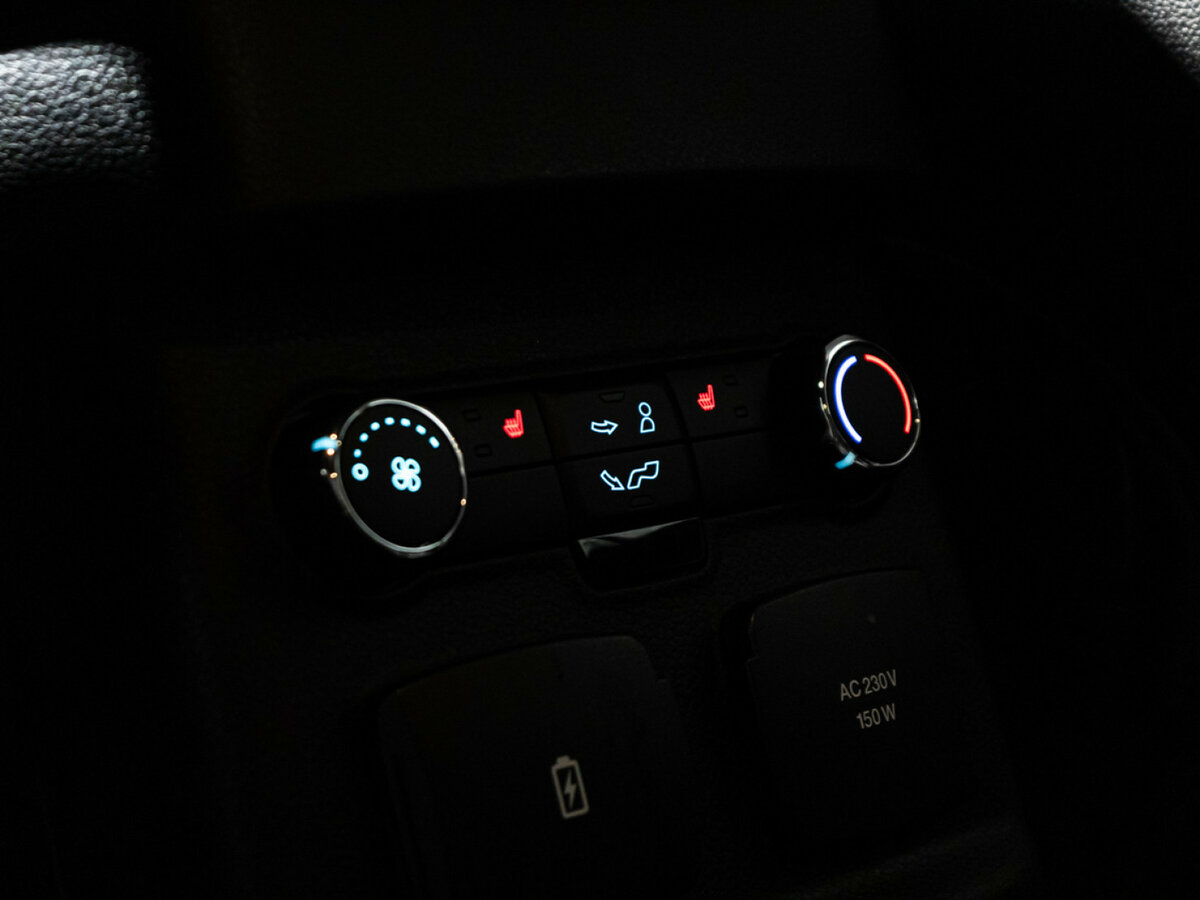 Ford Explorer V Рестайлинг 2, 2018 Фото №19