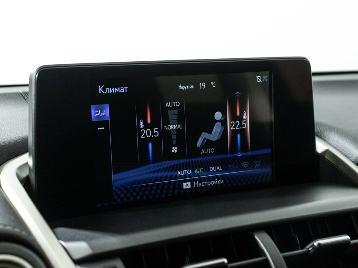 Lexus NX 200 I Рестайлинг, 2019 Фото №16