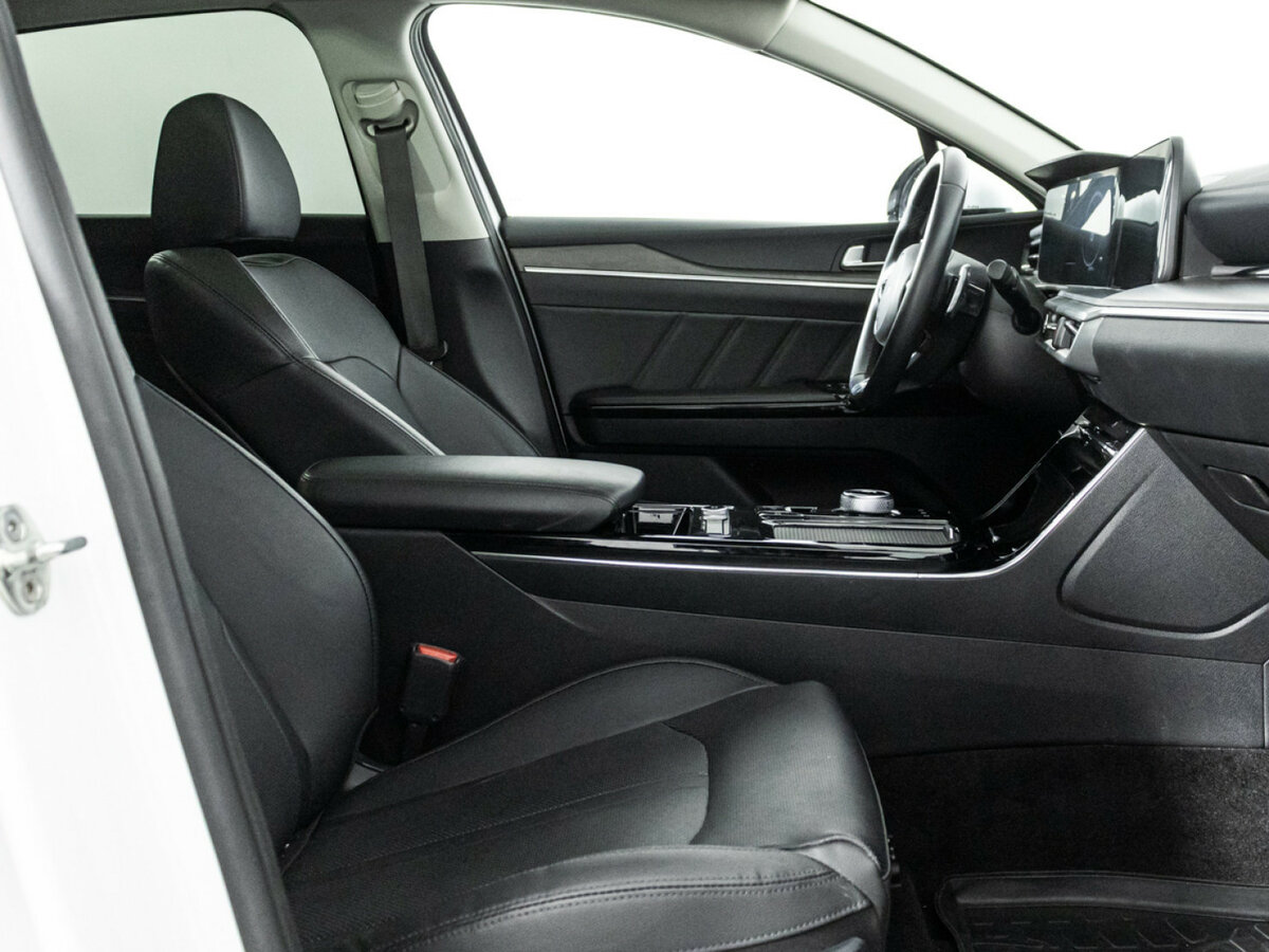 Kia K5 III, 2022 Фото №17