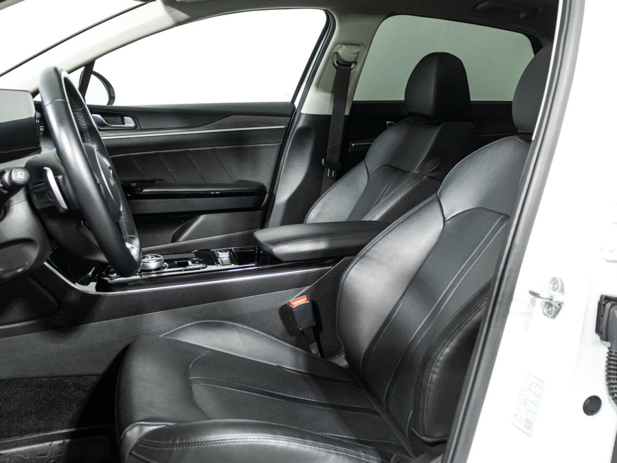 Kia K5 III, 2022 Фото №18