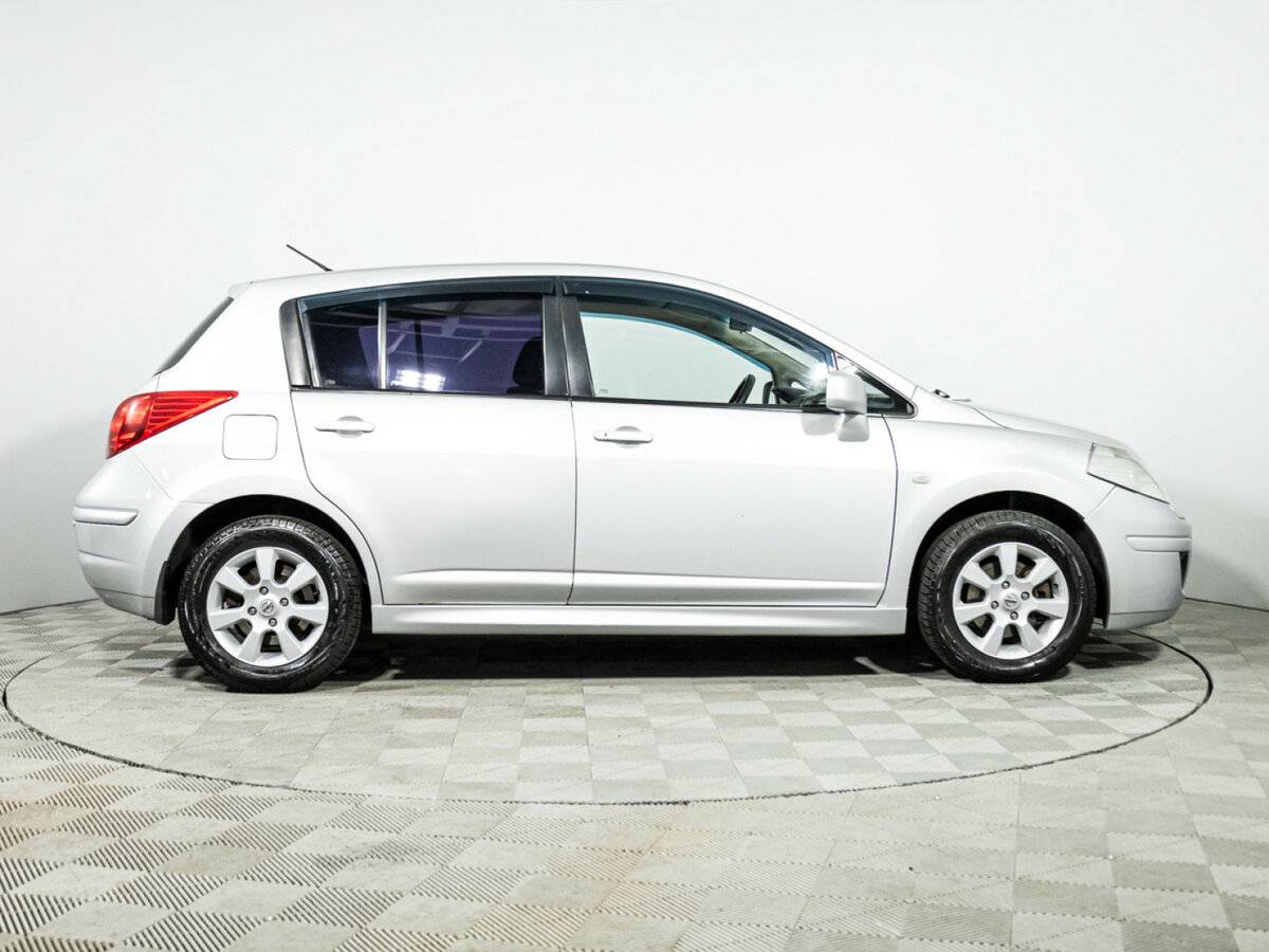 Nissan Tiida I Рестайлинг, 2010 - 295 420 км. | Фото №4