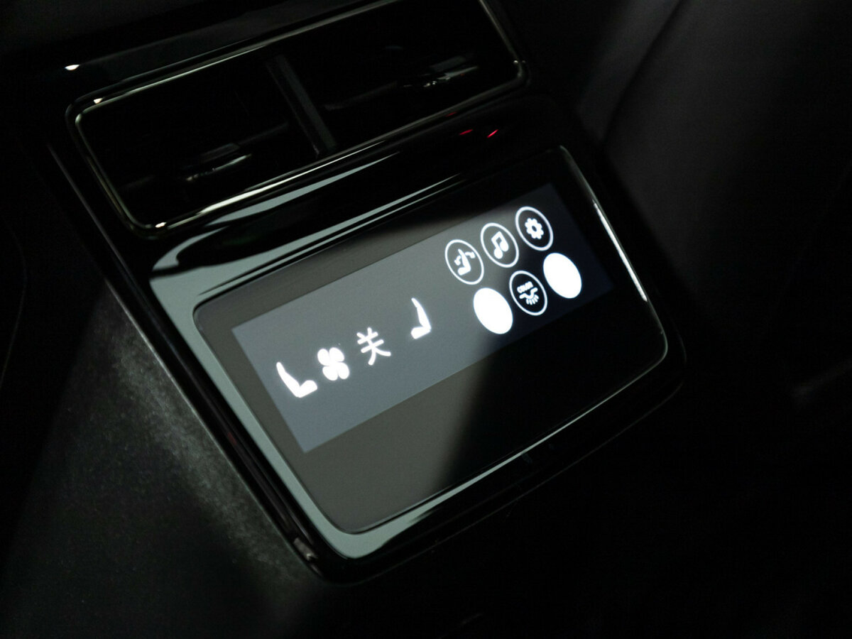 Zeekr 001 100 kWh I, 2023 Фото №14