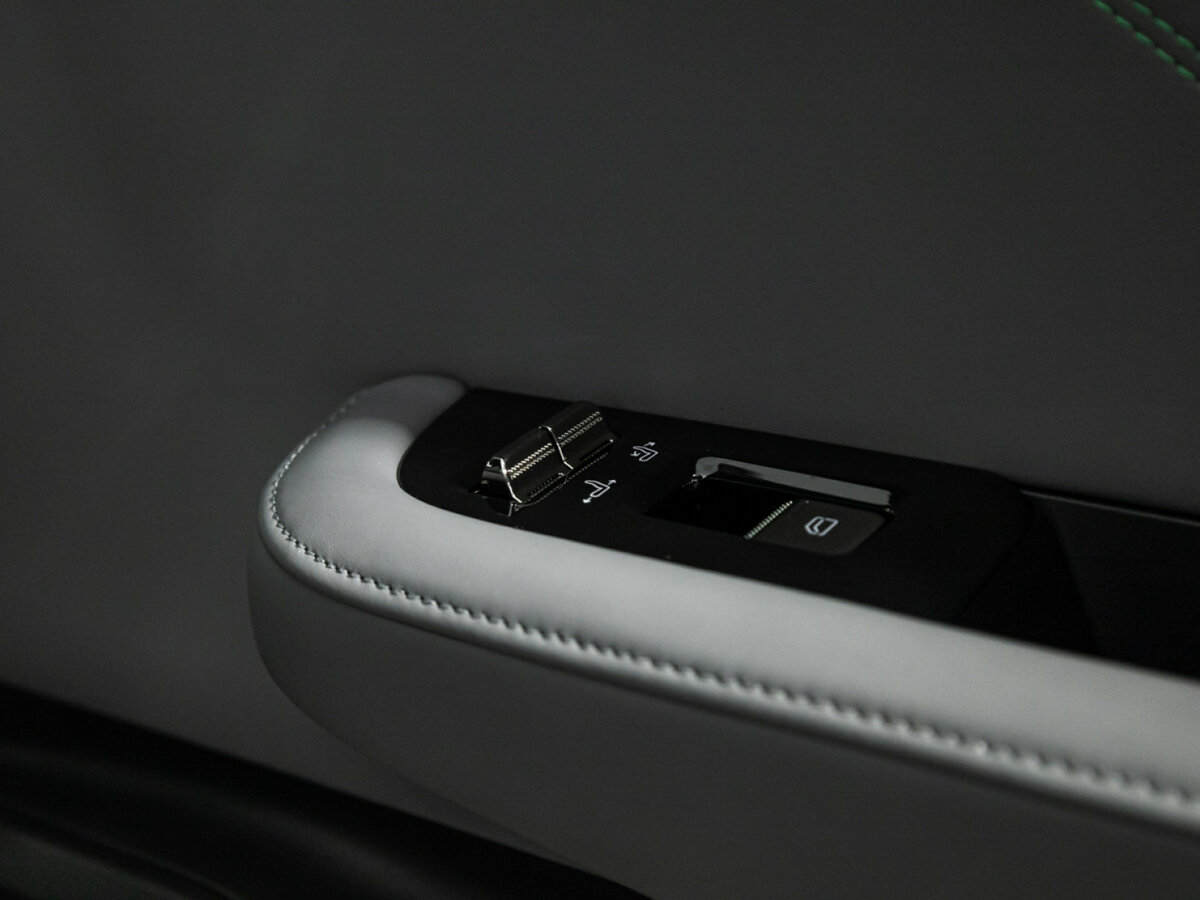 Zeekr 001 100 kWh I, 2023 Фото №24