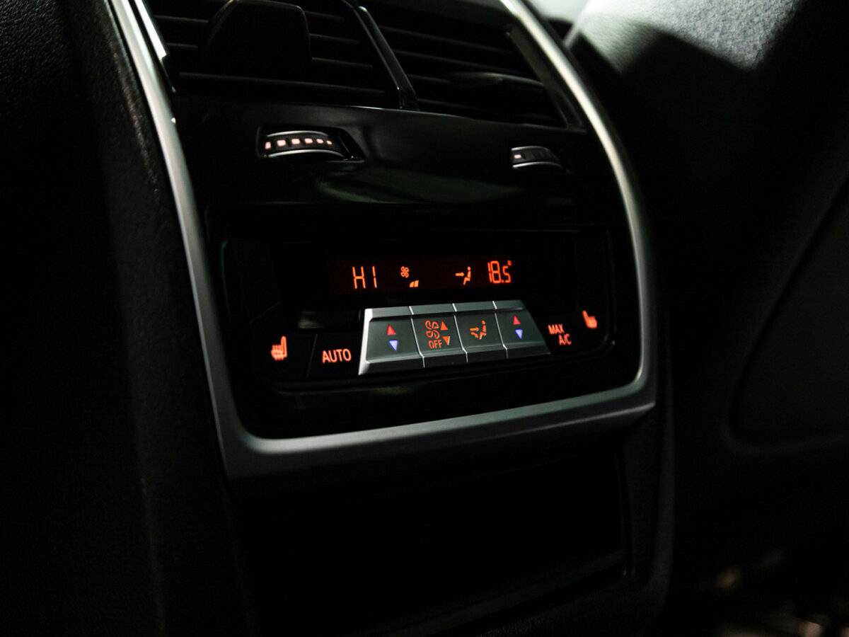 BMW X6 40i III (G06), 2020 Фото №31