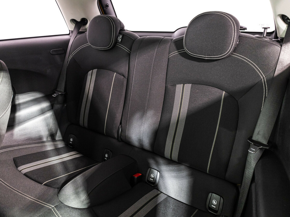 Mini Hatch Cooper S III (F55/F56), 2014 Фото №10