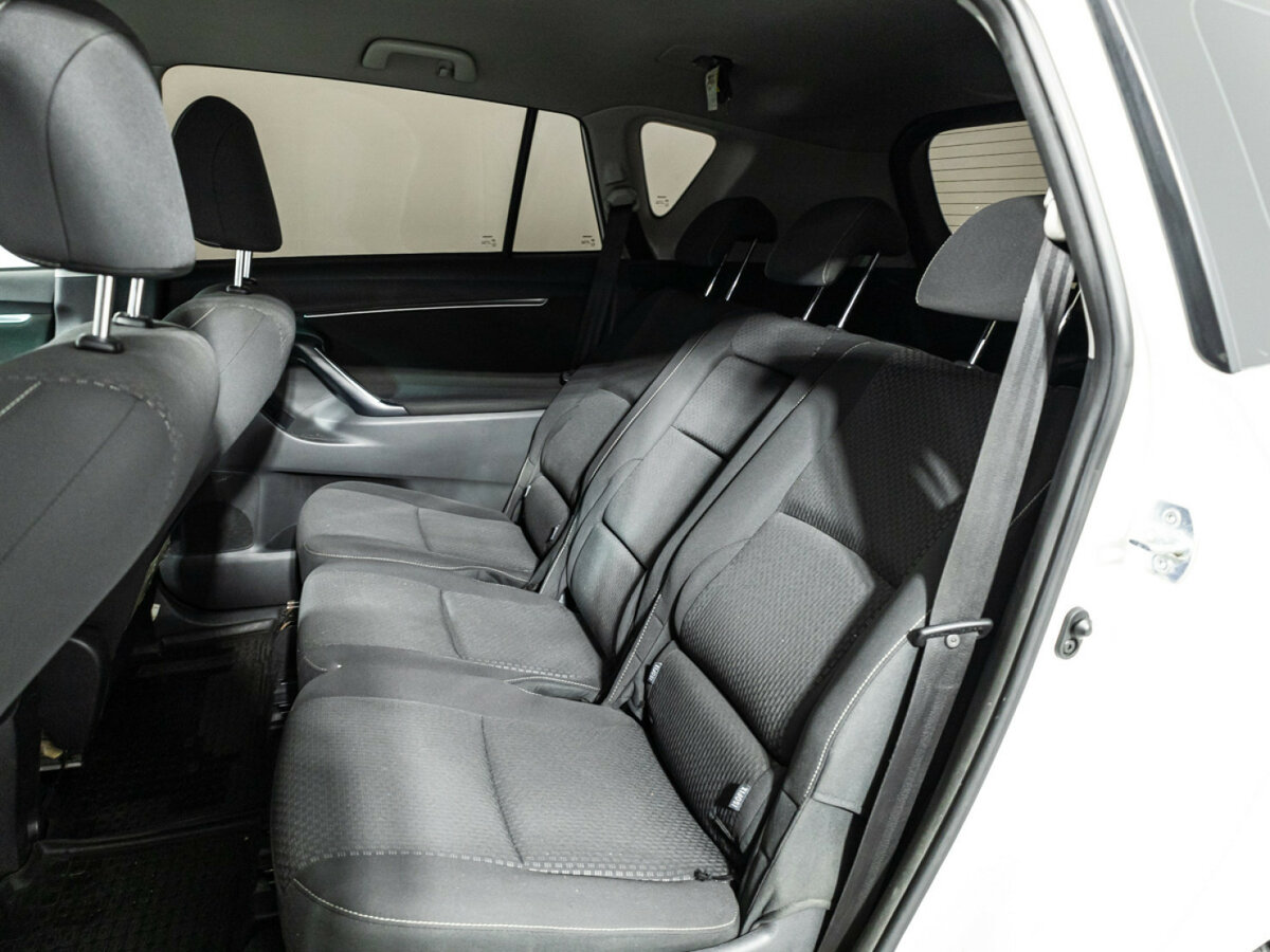 Toyota Verso I Рестайлинг, 2013 Фото №10