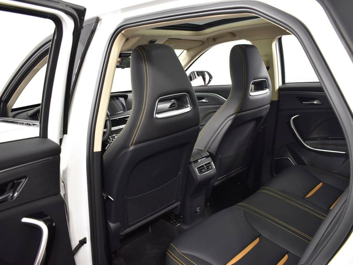 FAW Bestune T77 I, 2024 Фото №9