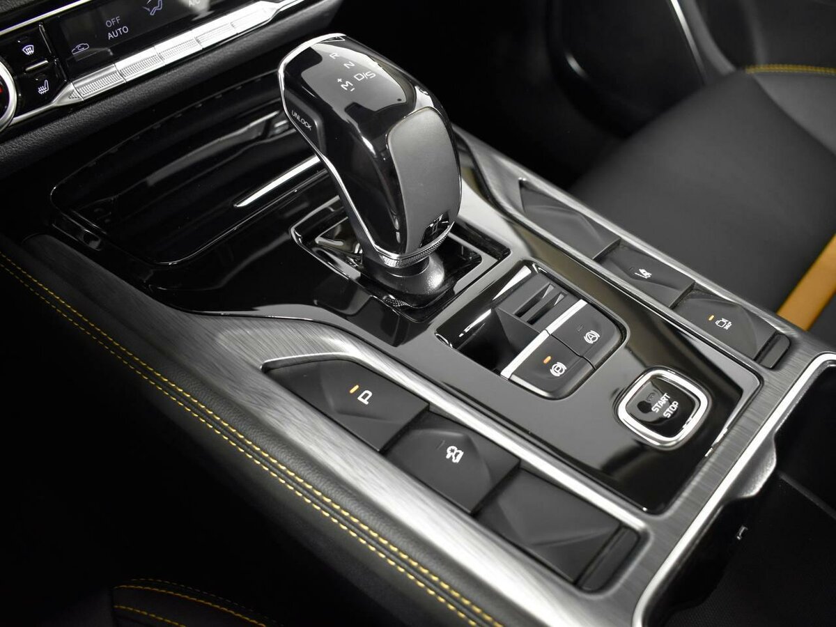 FAW Bestune T77 I, 2024 Фото №14