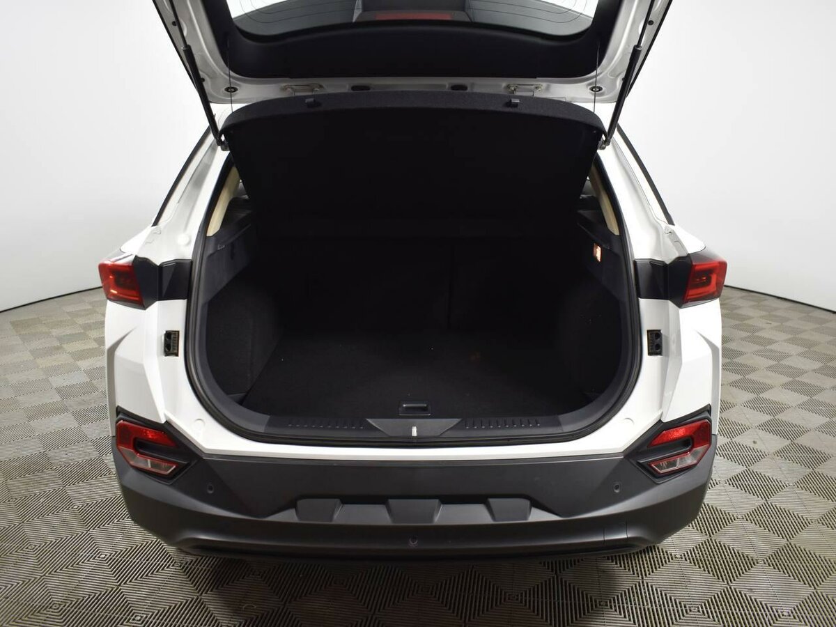 FAW Bestune T77 I, 2024 Фото №16